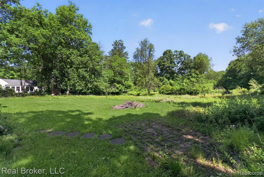 48050 Hull Road Belleville, MI 48111 - Photo 39 of 39