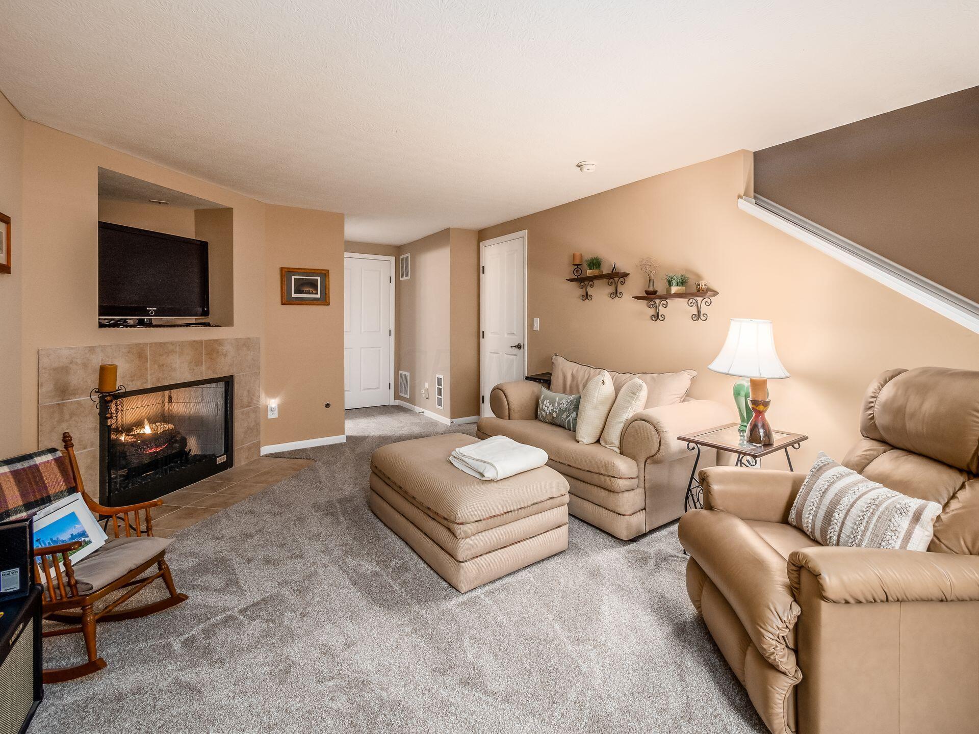 8302 Bruntsfield Road Columbus, OH 43235 - Photo 25 of 40 lower level family room/den