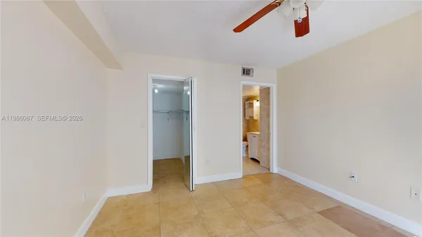 $2,200 | 2055 Southwest 122nd Avenue, Unit 108, Miami, FL 33175