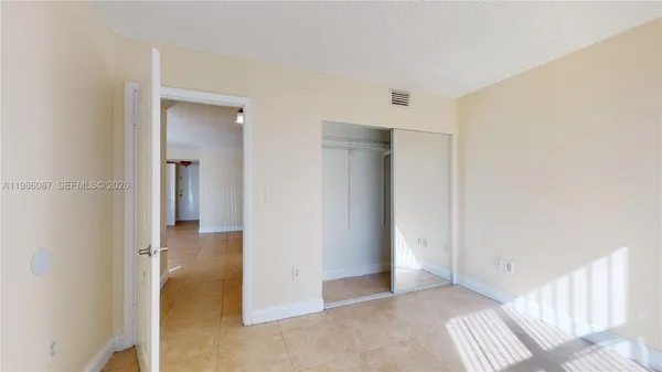 $2,200 | 2055 Southwest 122nd Avenue, Unit 108, Miami, FL 33175