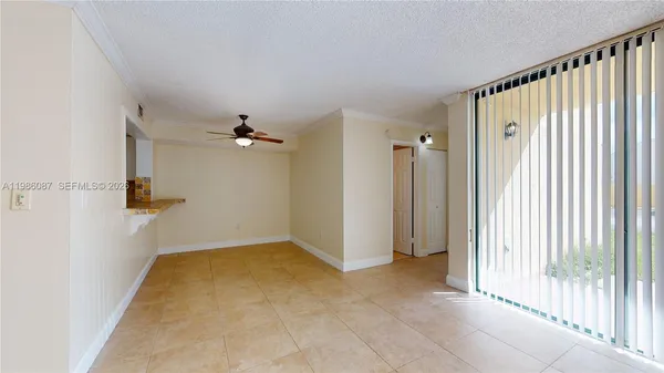 $2,200 | 2055 Southwest 122nd Avenue, Unit 108, Miami, FL 33175