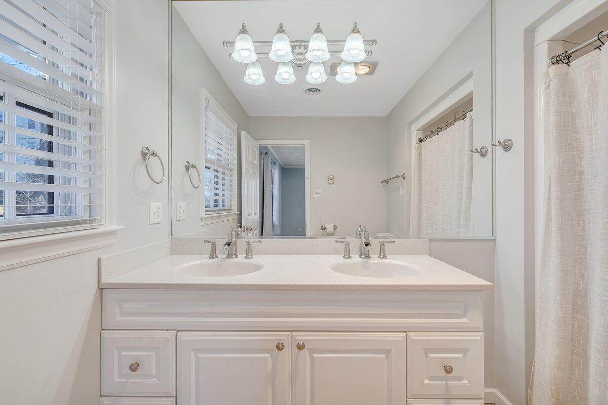 501 Darwin Road Southwest Roanoke, VA 24014 - Photo 25 of 37 MIB08899