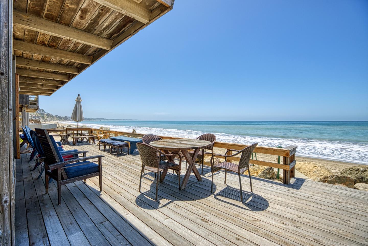 16 Potbelly Beach Road Aptos, CA 95003 - Photo 8 of 20 Gallery Image 8