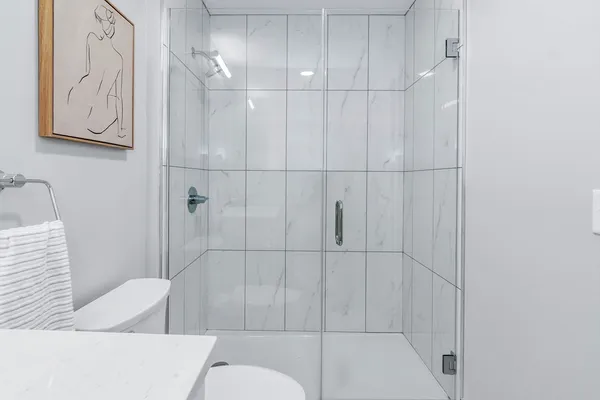 $2,200 | 200 Merrimack Street, Unit 201, Haverhill, MA 01830