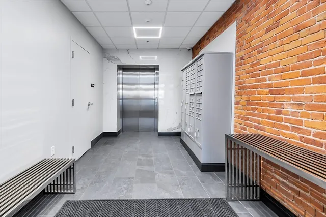 $2,300 | 200 Merrimack Street, Unit 201, Haverhill, MA 01830