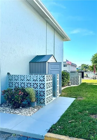 $195,000 | 928 Southeast 46th Street, Unit 2C, Cape Coral, FL 33904