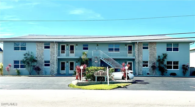 $195,000 | 928 Southeast 46th Street, Unit 2C, Cape Coral, FL 33904