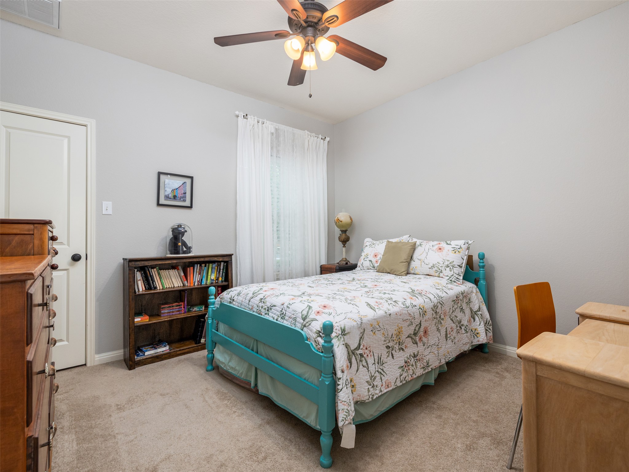 201 Sycamore Street Georgetown, TX 78633 - Photo 9 of 30 Downstairs bedroom