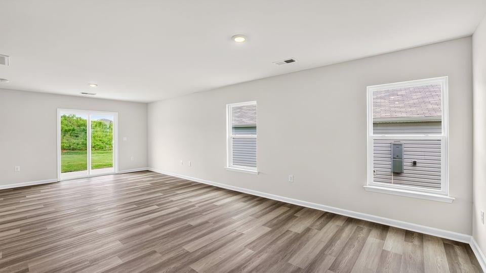 127 Lazzon Road Moore, SC 29369 - Photo 4 of 37 Gallery Image 4