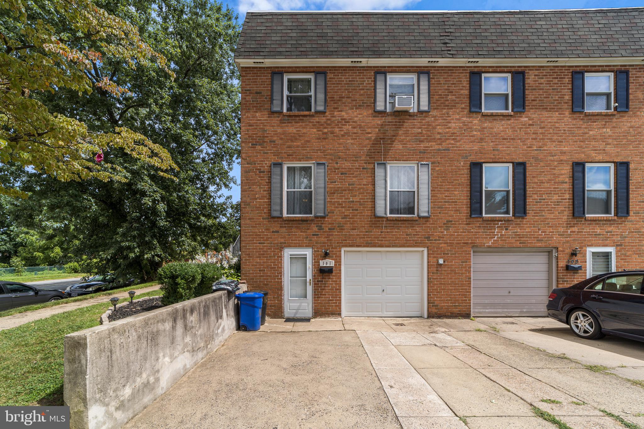 101 Rennard Place Philadelphia, PA 19116 - Photo 1 of 26 Gallery Image 1