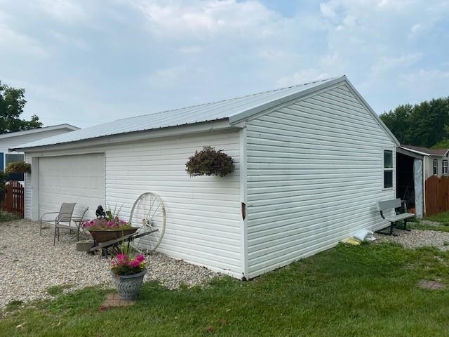 401 South Fletcher Street Frankton, IN 46044 - Photo 3 of 23