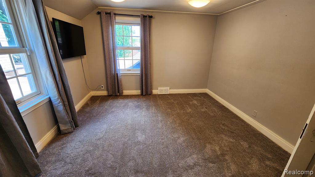 1031 Cadieux Road Grosse Pointe Park, MI 48230 - Photo 26 of 33