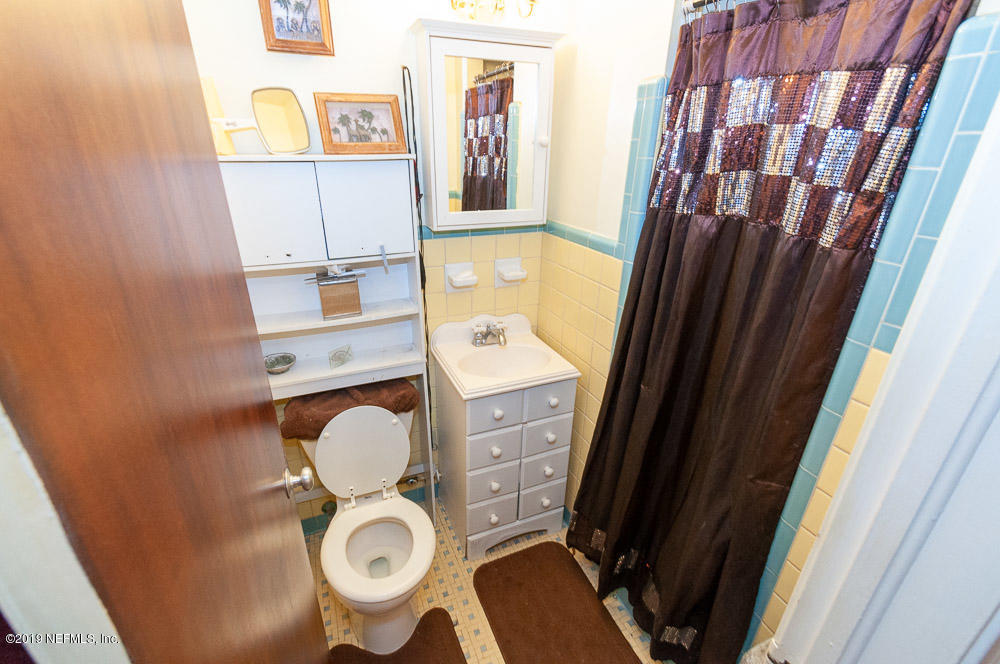 1423 River Bluff Road North Jacksonville, FL 32211 - Photo 11 of 17 Owner's Bath