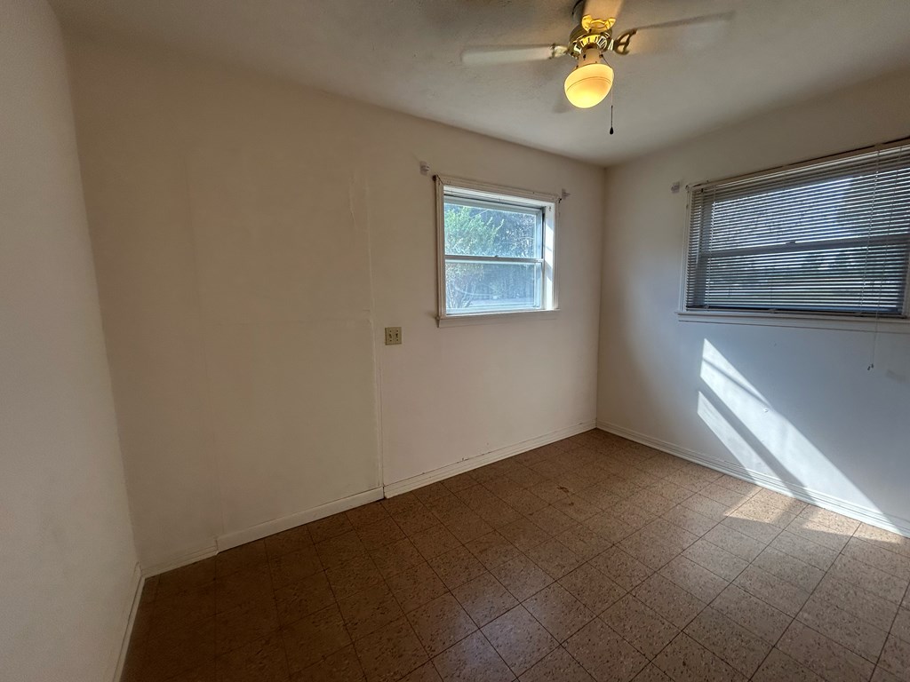 2116 North Co Road Gordon, AL 36343 - Photo 21 of 45