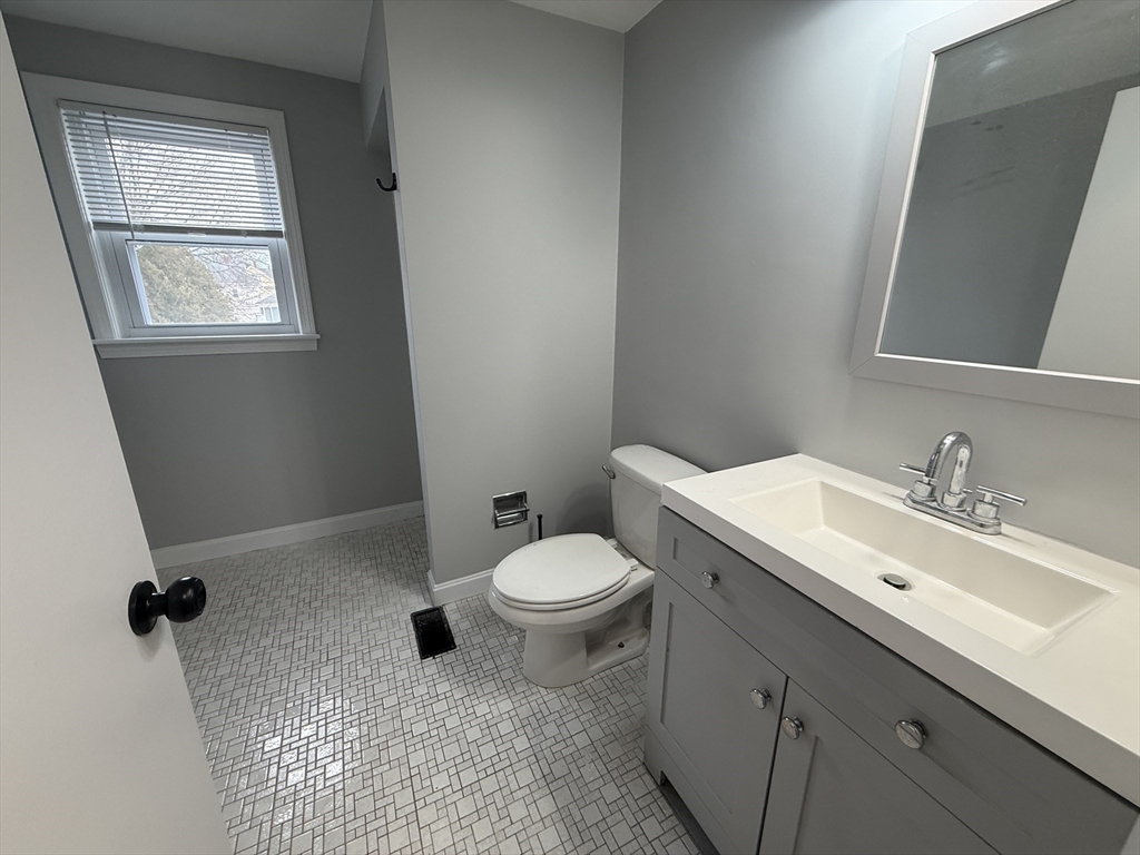 83 Taylor Street, Unit 2 Waltham, MA 02453 - Photo 14 of 15