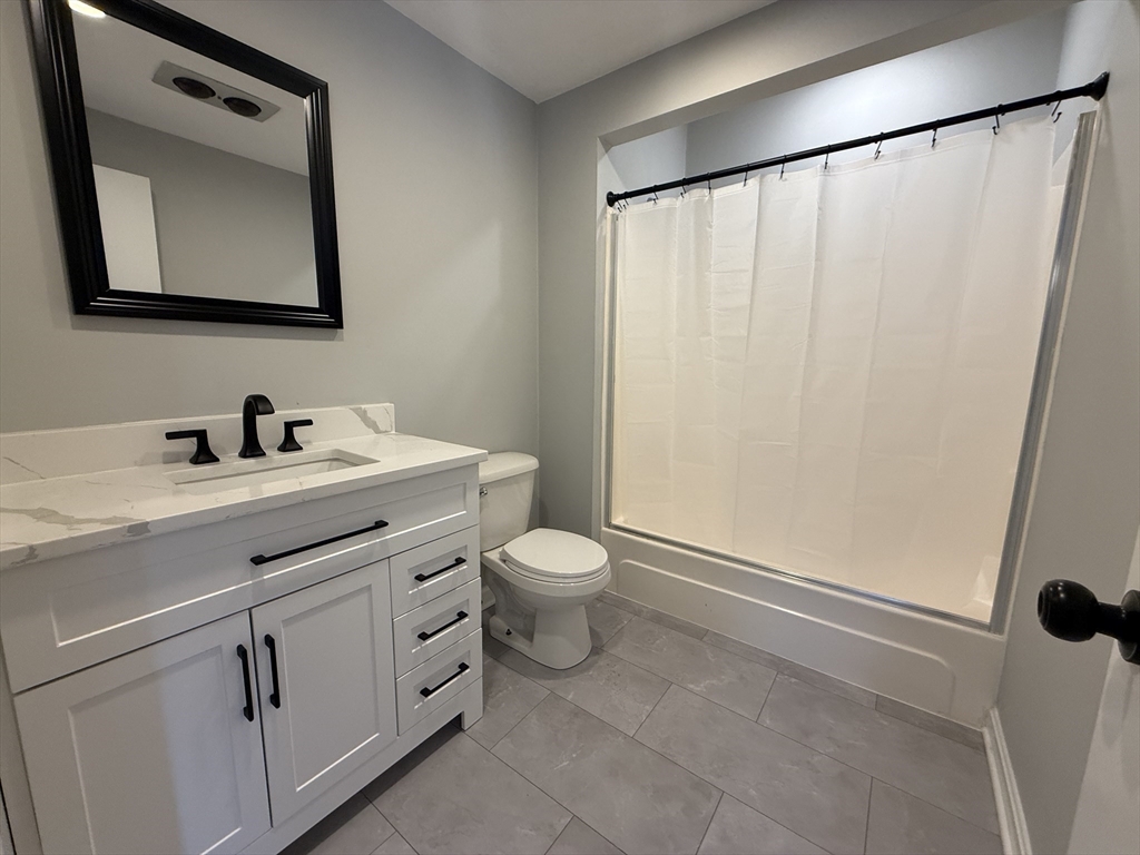 83 Taylor Street, Unit 2 Waltham, MA 02453 - Photo 5 of 15