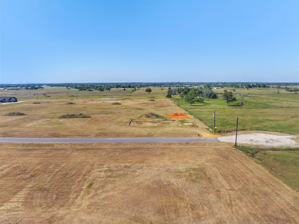 $95,000 | 102 Oak Hollow, Cat Spring, TX 78933