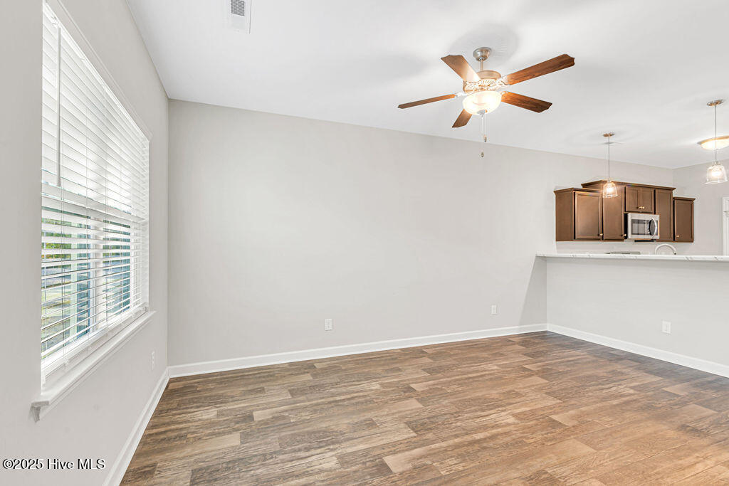 10 Jaydn Drive West Jacksonville, NC 28546 - Photo 3 of 30 DSC_9903