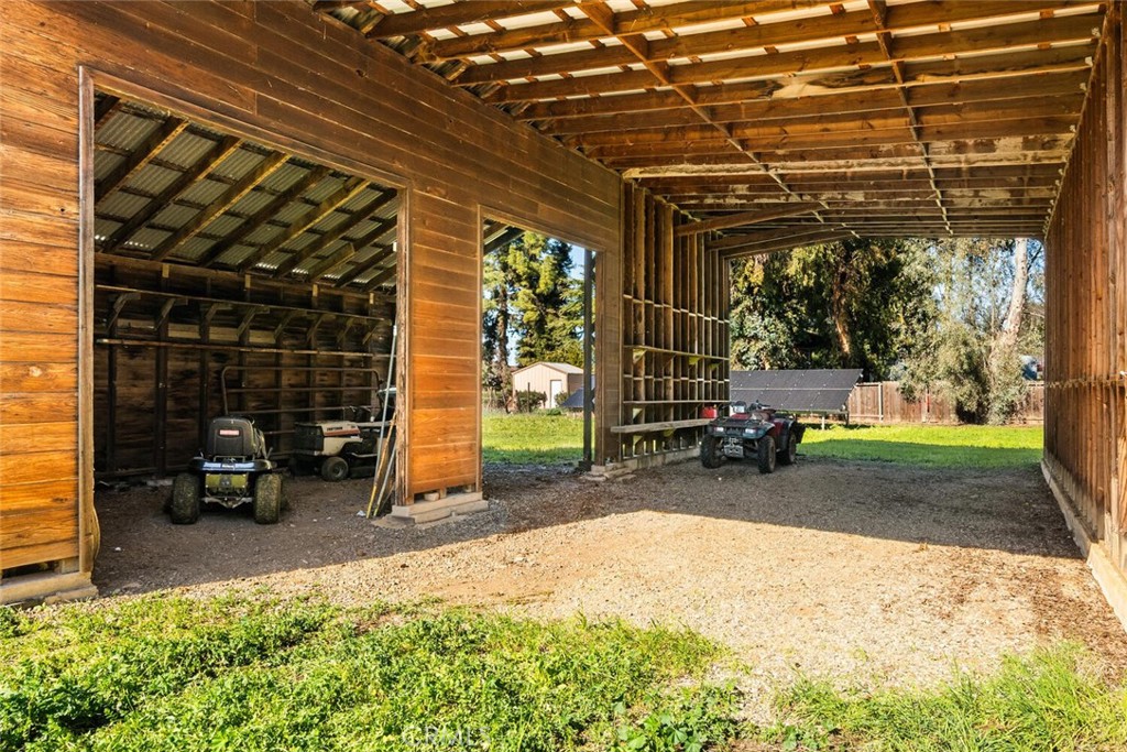 1041 Washington Street Willows, CA 95988 - Photo 4 of 69