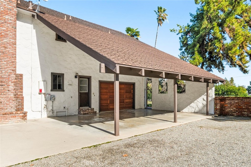 1041 Washington Street Willows, CA 95988 - Photo 53 of 69 Covered Car Port