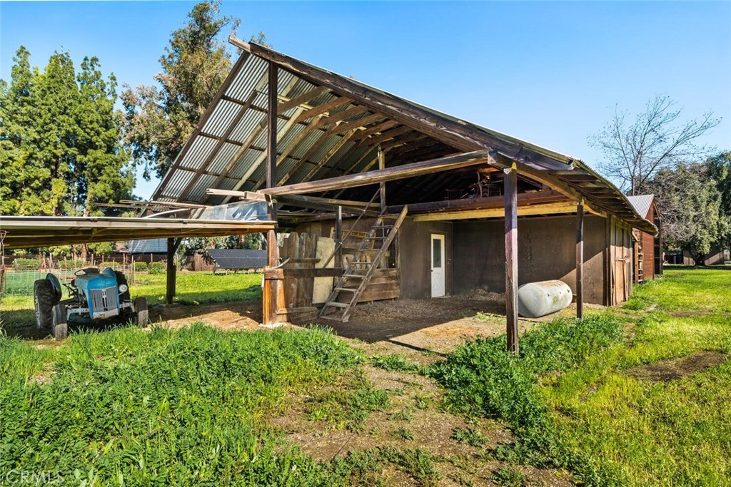 1041 Washington Street Willows, CA 95988 - Photo 60 of 69 Shop #2 w/ covered area