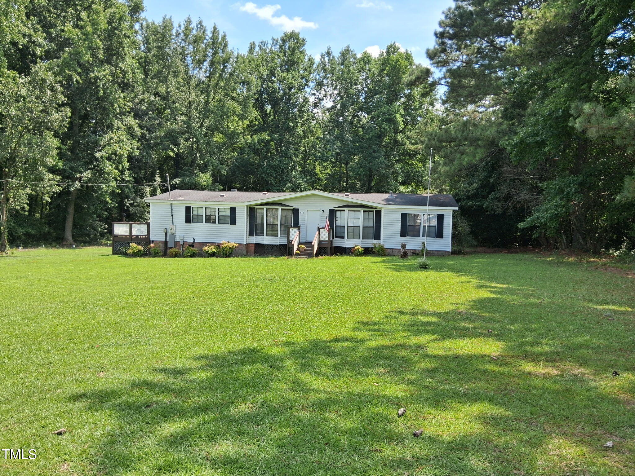 559 Wilson Jones Road Clayton, NC 27520 - Photo 1 of 26 1976204584703105112