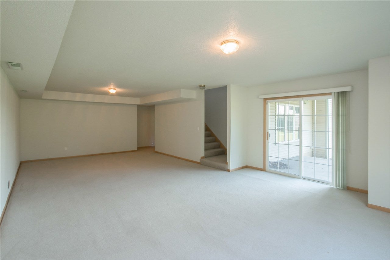 1445 Ranier Drive Iowa City, IA 52246 - Photo 17 of 25 Gallery Image 17