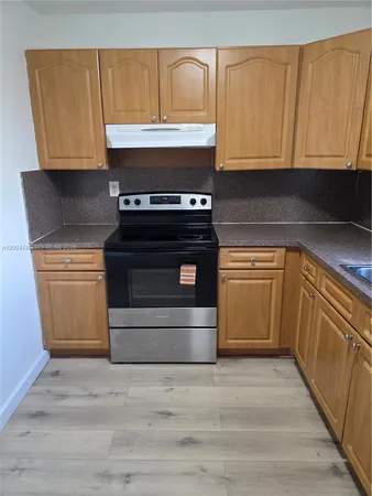 $2,200 | 1111 Northwest 19th Avenue, Unit 205, Miami, FL 33125