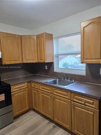 $2,200 | 1111 Northwest 19th Avenue, Unit 205, Miami, FL 33125