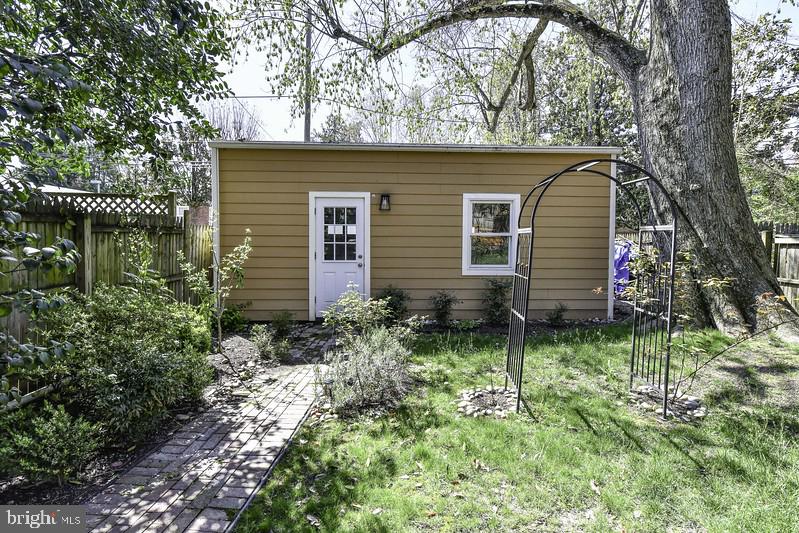 3222 Klingle Road Northwest Washington, DC 20008 - Photo 41 of 46