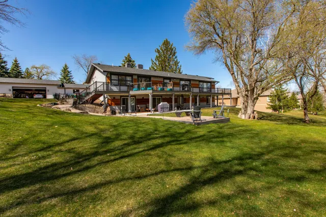 $934,000 | 2472 Gates Drive, Rochester, MN 55902
