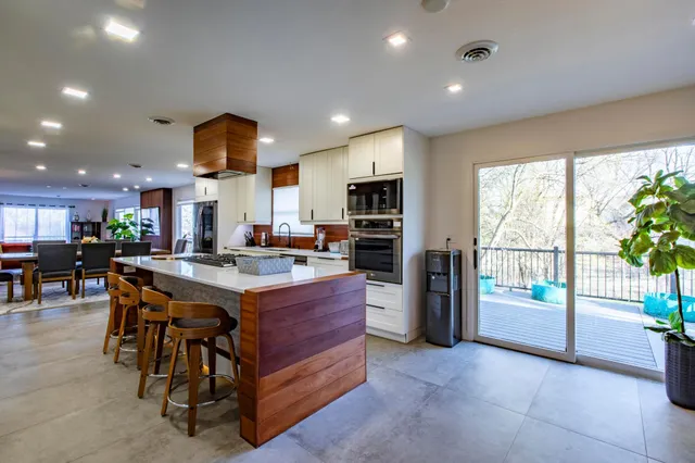 $934,000 | 2472 Gates Drive, Rochester, MN 55902