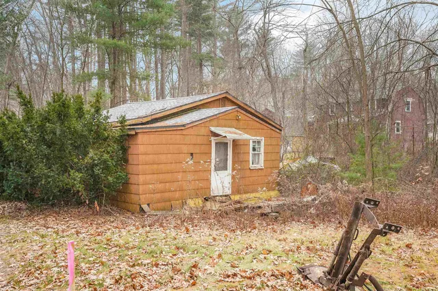 $265,000 | 26-28 King Street, Salem, NH 03079