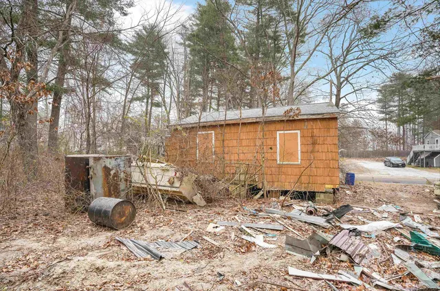 $265,000 | 26-28 King Street, Salem, NH 03079