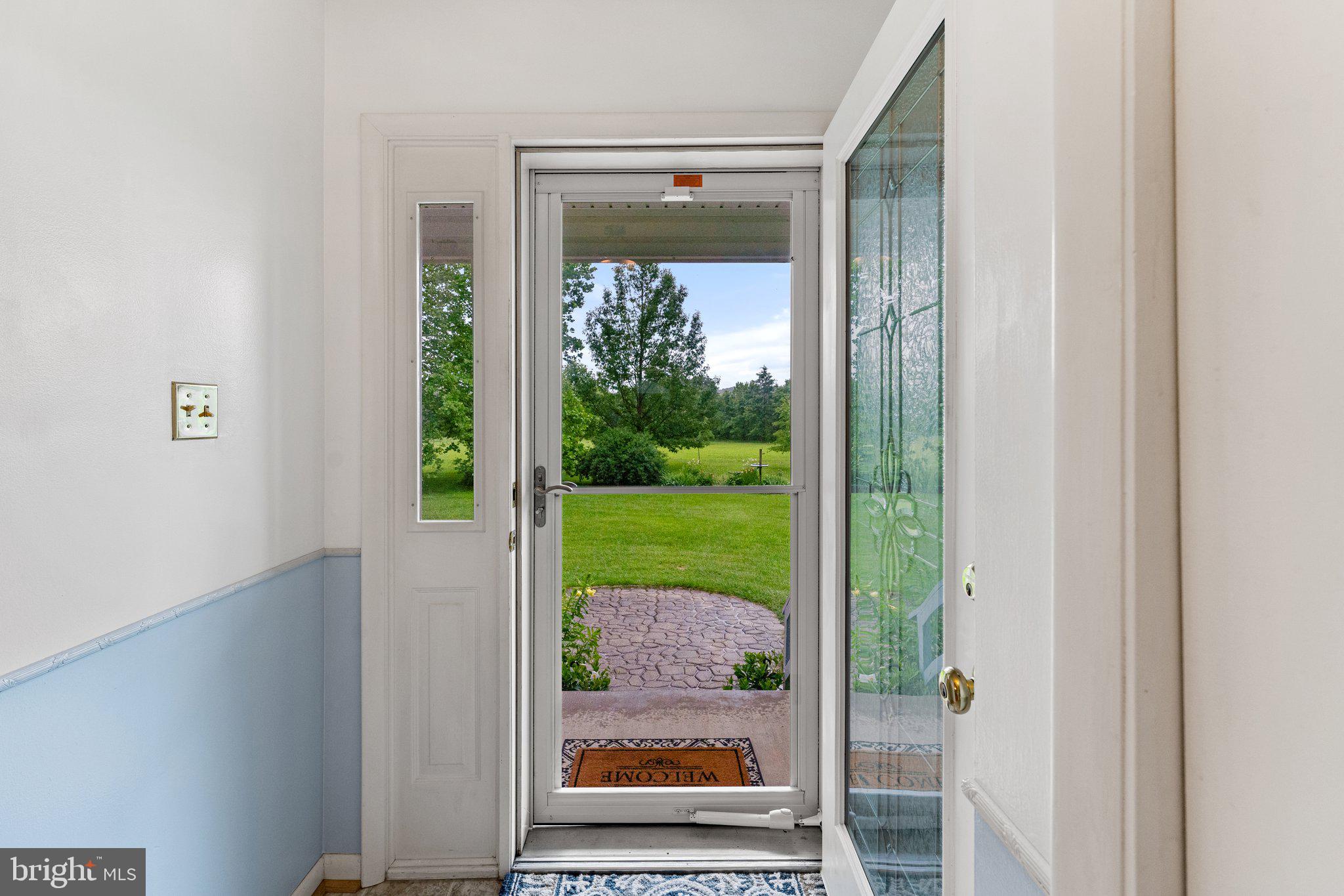 9636 Clarkes Road Bealeton, VA 22712 - Photo 11 of 88 Come on in!