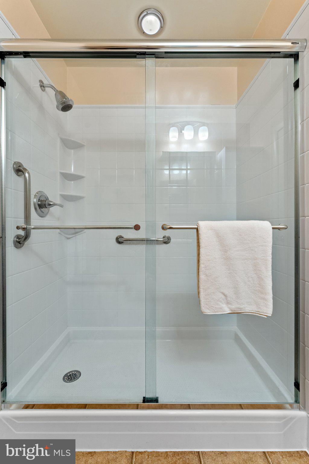 9636 Clarkes Road Bealeton, VA 22712 - Photo 42 of 88 Hall bath shower