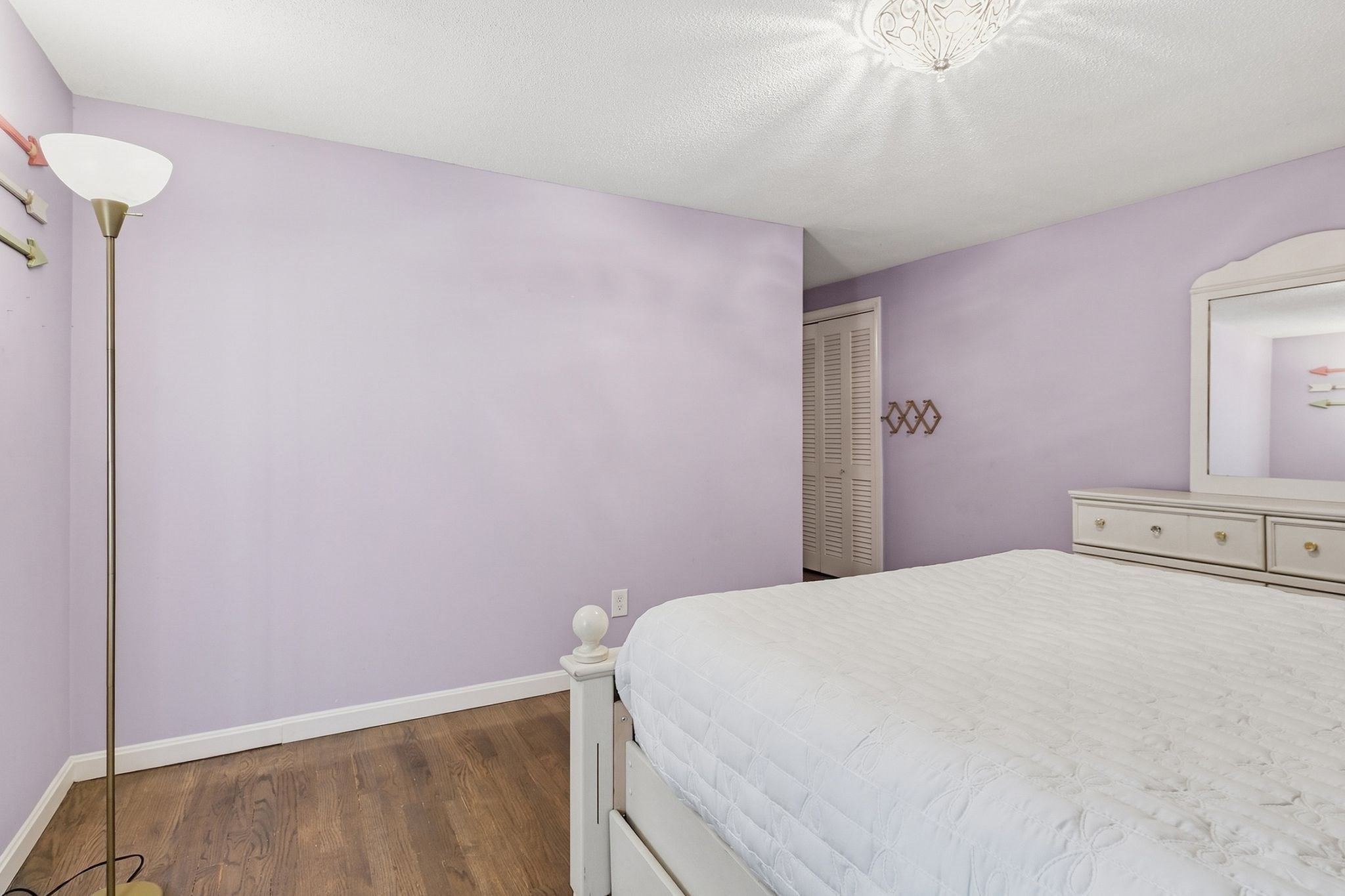 218 Heatherstone Road Amherst, MA 01002 - Photo 32 of 42 Gallery Image 32