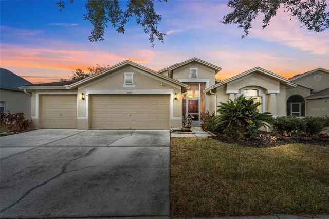 $359,000 | 5839 Montford Drive, Zephyrhills, FL 33541
