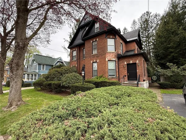$1,400 | 12 Tilton Avenue, Oneonta, NY 13820