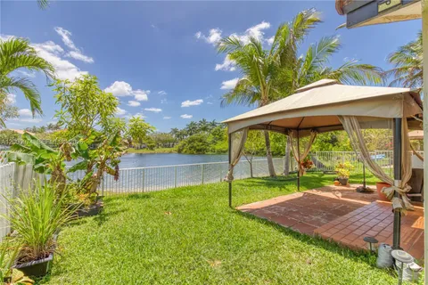 $599,900 | 17676 Southwest 6th Court, Pembroke Pines, FL 33029