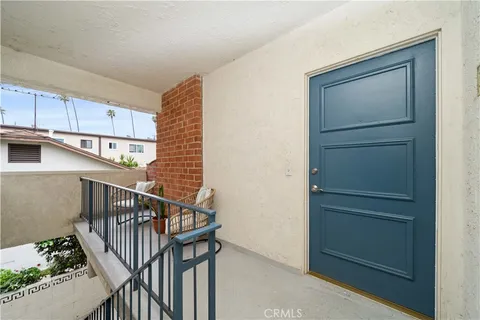 $1,025,000 | 923 17th Street, Unit 4, Santa Monica, CA 90403