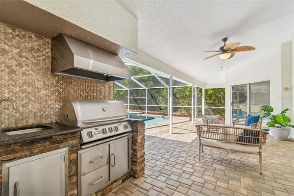 $925,000 | 160 Sage Circle, Palm Harbor, FL 34683