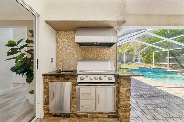 $925,000 | 160 Sage Circle, Palm Harbor, FL 34683