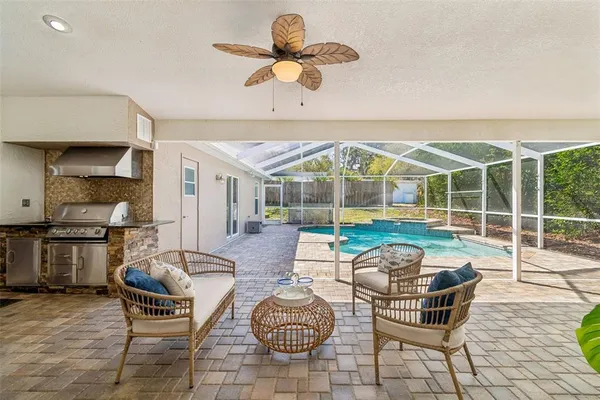 $925,000 | 160 Sage Circle, Palm Harbor, FL 34683