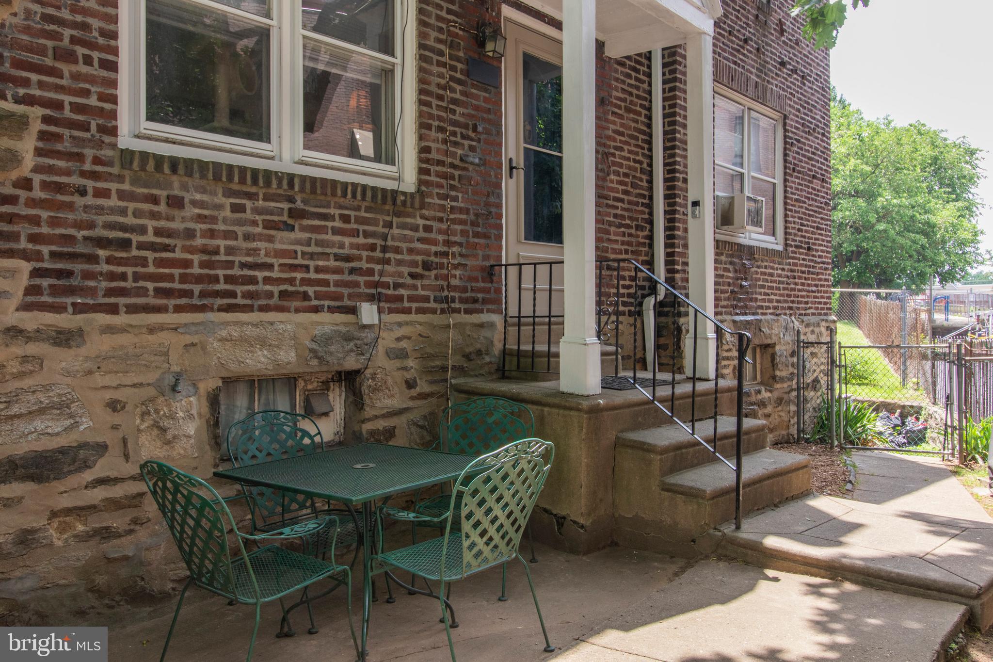 159 Green Valley Road Upper Darby, PA 19082 - Photo 5 of 31 Patio