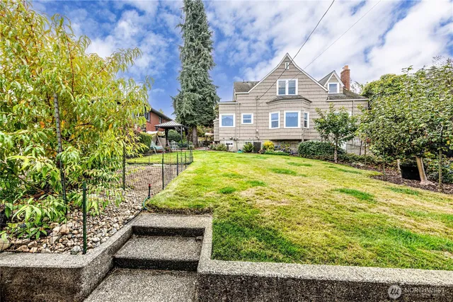 $650,000 | 1221 East 2nd Street, Port Angeles, WA 98362