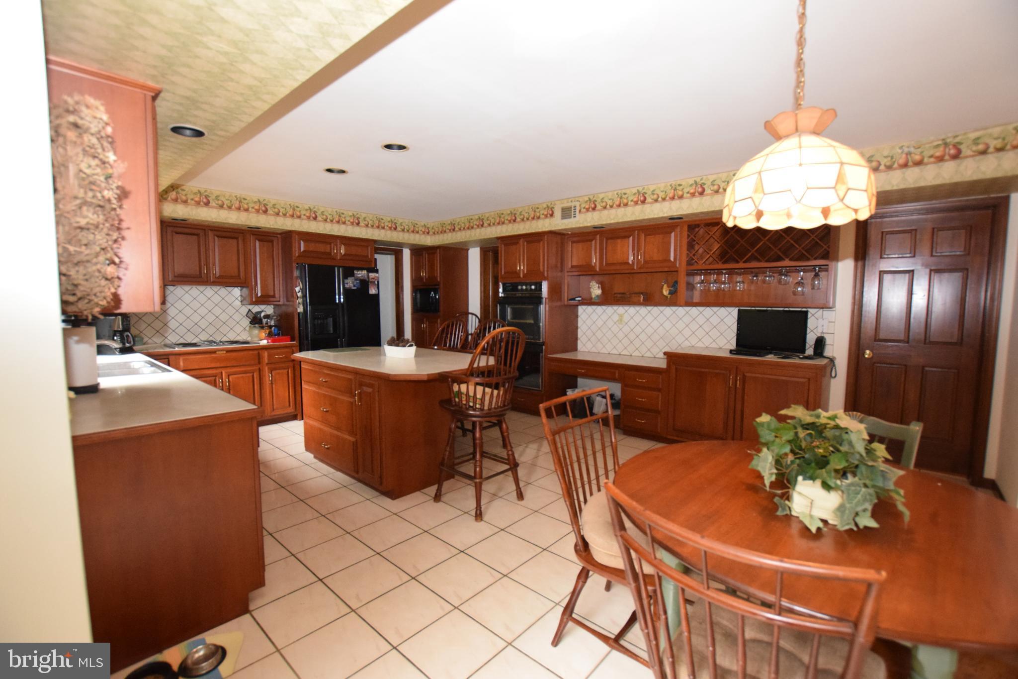 346 Darlington Road Media, PA 19063 - Photo 23 of 60 Kitchen View