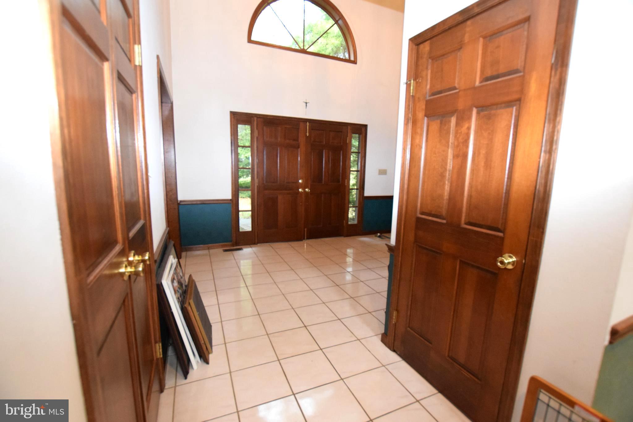 346 Darlington Road Media, PA 19063 - Photo 5 of 60 Entrance Hall