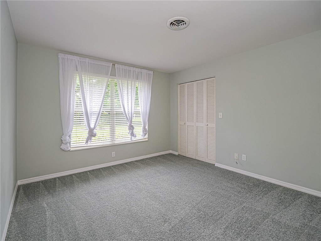 965 Reef Road Vero Beach, FL 32963 - Photo 23 of 33