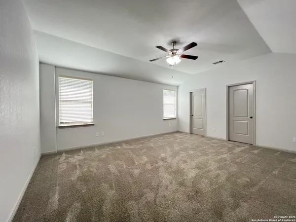 $1,850 | 6150 Pecan Tree, San Antonio, TX 78240